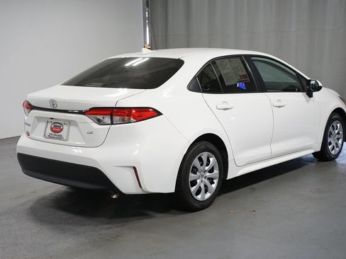 Certified 2023 Toyota Corolla LE image 8