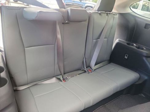 Certified 2026 Toyota Highlander Limited AWD/4WD image 38