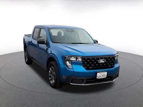 Used 2026 Ford Maverick XLT FWD image 3