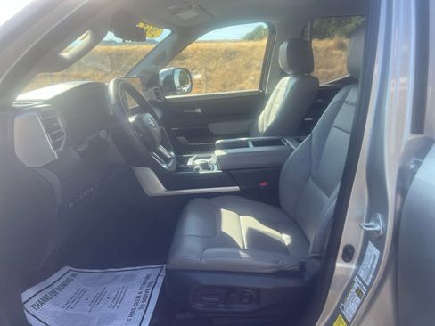 Used 2024 Toyota Tundra Limited image 10