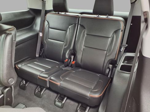 Used 2023 GMC Acadia AT4 w/ Technology Package image 25