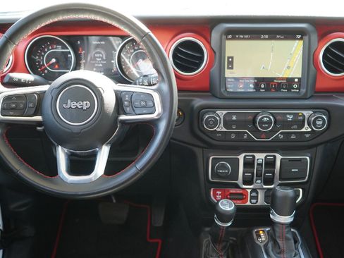 Used 2022 Jeep Wrangler Unlimited Rubicon w/ LED Lighting Group image 20