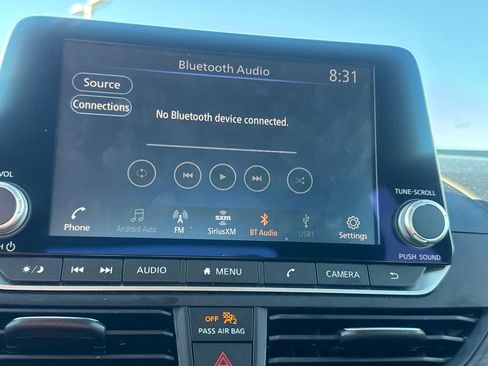 Certified 2025 Nissan Altima 2.5 SV FWD image 32