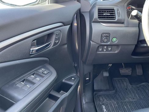 Used 2023 Honda Ridgeline RTL image 2