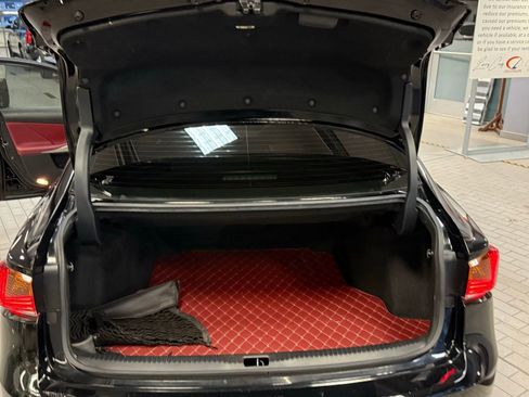 Used 2019 Lexus IS 300 AWD image 28