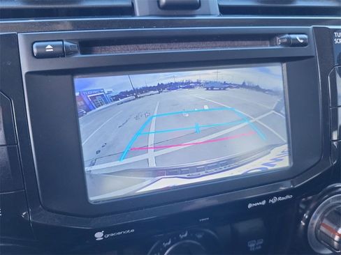 Used 2019 Toyota 4Runner TRD Off-Road Premium image 21