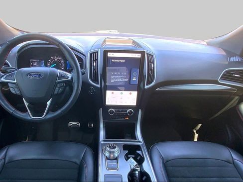 Certified 2024 Ford Edge ST-Line AWD/4WD image 15
