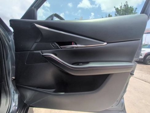 Used 2025 MAZDA CX-30 AWD 2.5 S w/ Preferred Package image 32