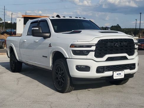 Used 2025 RAM 3500 Limited image 1