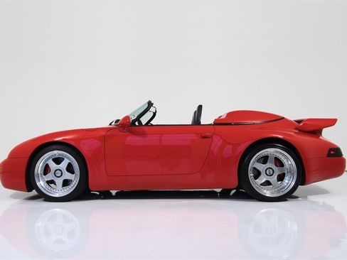 Used 1989 Porsche 911 Carrera RWD image 15