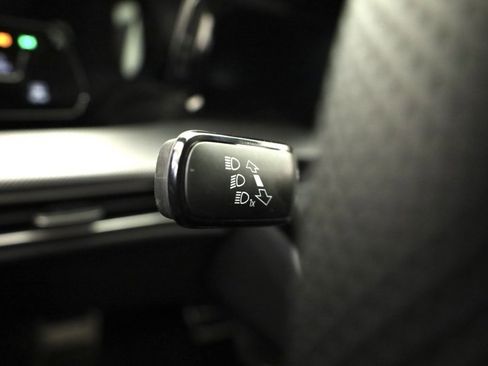 New 2026 Volkswagen Golf w/ Euro Style Package image 30