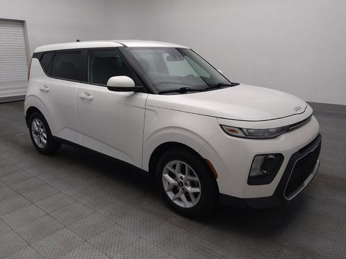 Used 2022 Kia Soul LX w/ Technology Package image 11