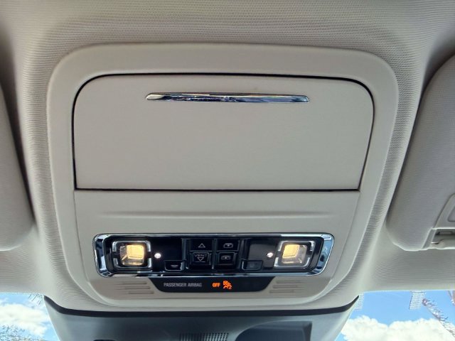 Used 2021 Lincoln Corsair Grand Touring w/ Equipment Group 301A AWD/4WD image 29