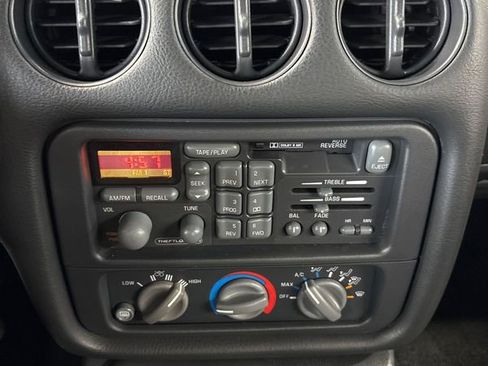 Used 1994 Pontiac Firebird Coupe image 42