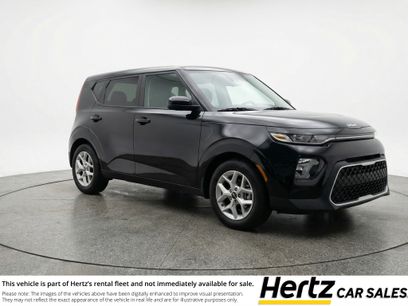 Used 2025 Kia Soul LX w/ LX Technology Package