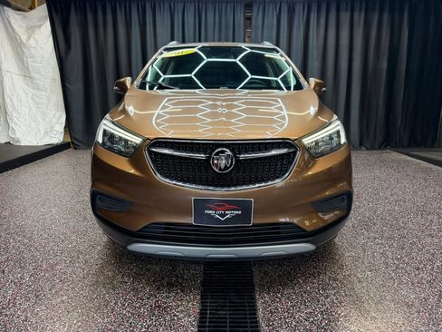 Used 2017 Buick Encore Preferred FWD image 2
