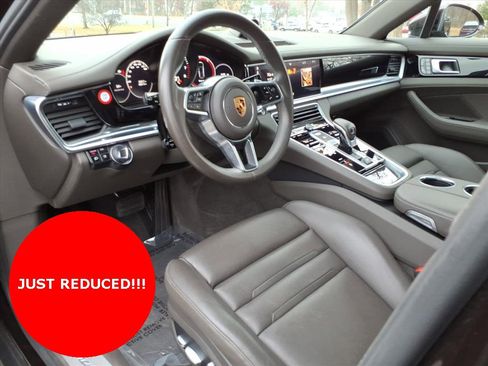 Used 2018 Porsche Panamera 4 image 16