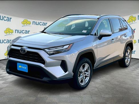 Used 2023 Toyota RAV4 XLE image 3