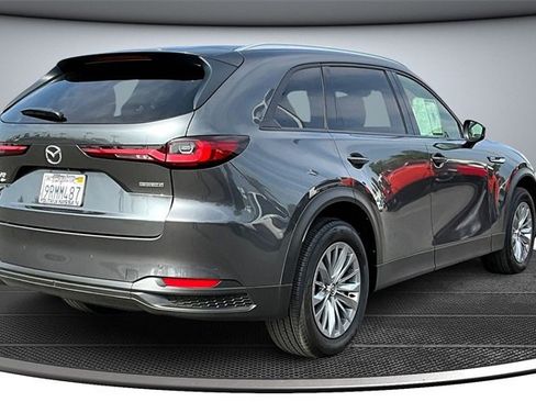 Used 2025 MAZDA CX-90 3.3 Turbo w/ Preferred Package image 6