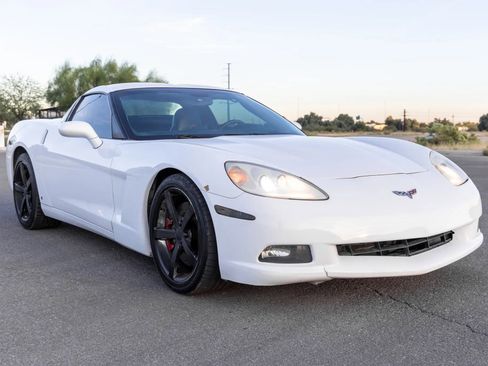 Used 2008 Chevrolet Corvette Coupe w/ Preferred Equipment Group image 10