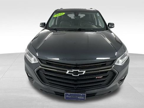 Used 2021 Chevrolet Traverse RS image 8