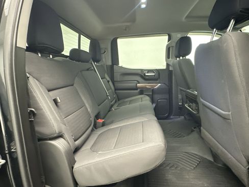 Used 2021 Chevrolet Silverado 1500 LT Trail Boss w/ Convenience Package II image 27