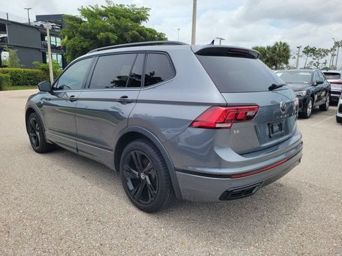Used 2024 Volkswagen Tiguan SE R-Line AWD/4WD image 5