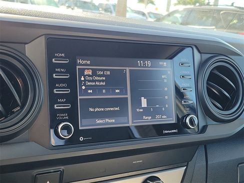 Used 2022 Toyota Tacoma SR image 26