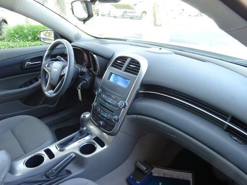 Certified 2015 Chevrolet Malibu LS FWD image 15