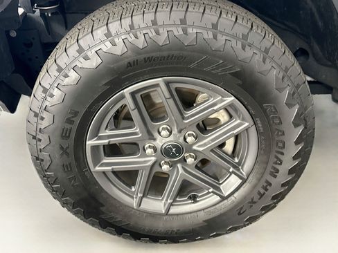 Used 2025 Jeep Wrangler Unlimited Sport AWD/4WD image 11