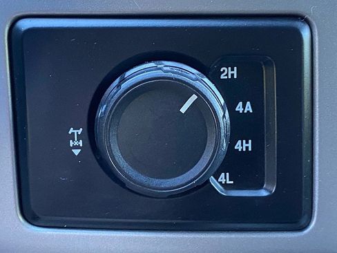 Used 2016 Ford F150 Lariat w/ Equipment Group 502A Luxury AWD/4WD image 56