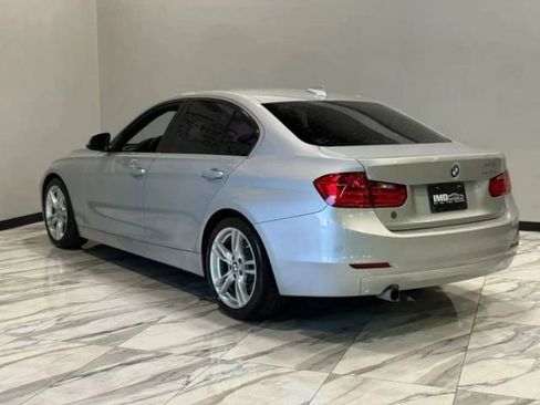 Used 2015 BMW 320i 320i w/ Sport Package image 8