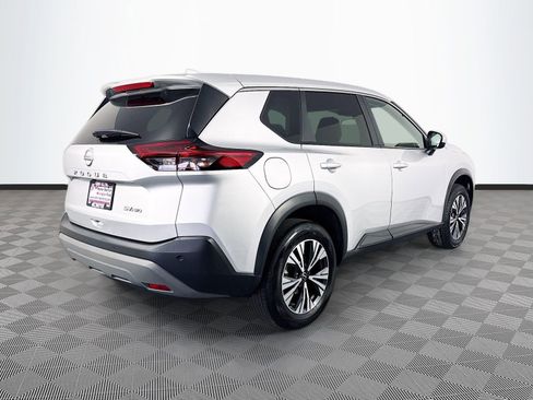 Used 2023 Nissan Rogue SV AWD/4WD image 7