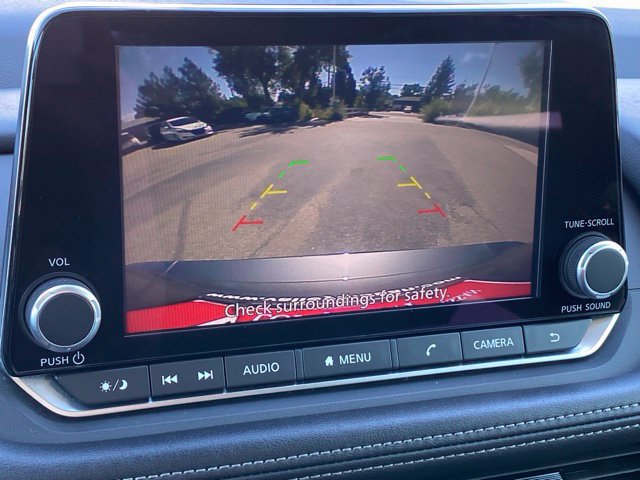 Used 2024 Nissan Rogue S FWD image 21