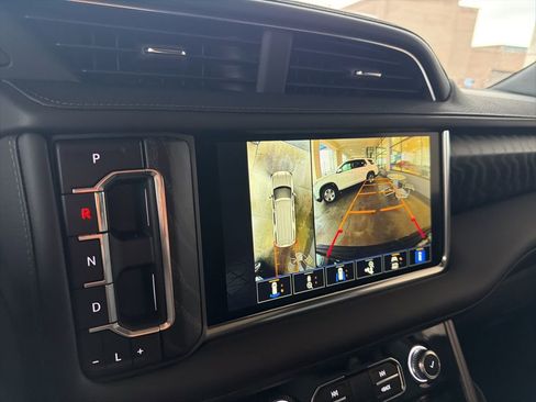 Used 2024 GMC Yukon Denali w/ LPO, Floor Liner Package image 31