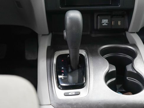 Used 2017 Honda Pilot EX image 19