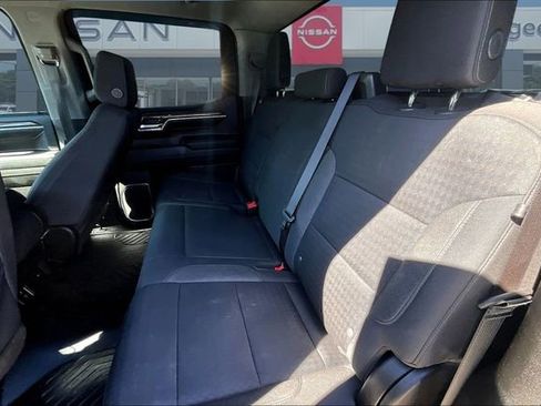 Used 2023 Chevrolet Silverado 1500 LT image 19