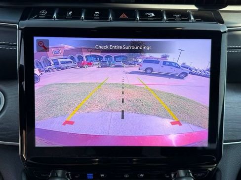 Used 2021 Jeep Grand Cherokee L Overland w/ Luxury Tech Group IV RWD image 21