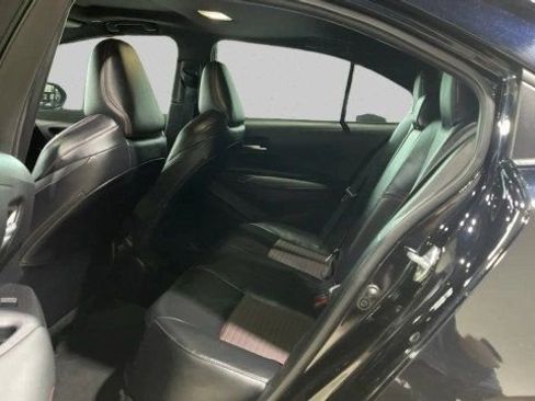 Used 2025 Toyota Corolla XSE FWD image 17