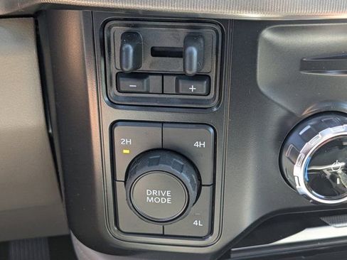 New 2026 Ford F450 Platinum w/ Platinum Plus Package image 25