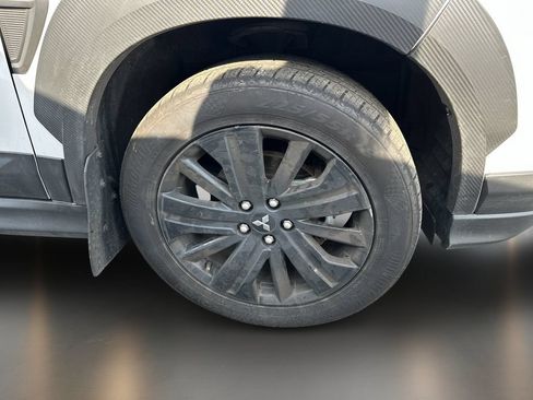 Used 2025 Mitsubishi Outlander Sport AWD image 11