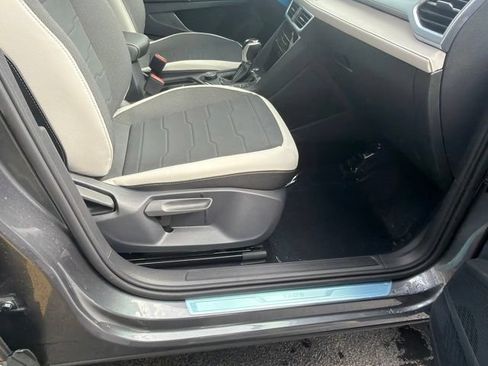 New 2026 Volkswagen Taos SE AWD/4WD image 27
