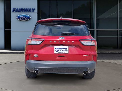 Used 2021 Ford Escape SE w/ SE Sport Appearance Package AWD/4WD image 6