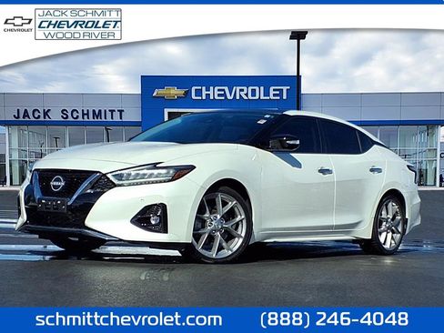 Used 2023 Nissan Maxima Platinum image 1