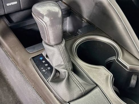 Certified 2021 Toyota Camry SE FWD image 18