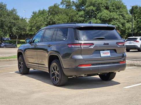 New 2025 Jeep Grand Cherokee L Altitude image 6