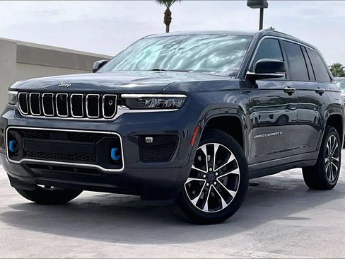Used 2023 Jeep Grand Cherokee Overland w/ Advanced Protech Group III AWD/4WD image 1