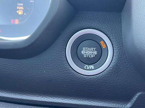 New 2026 RAM 1500 4x4 Crew Cab image 27