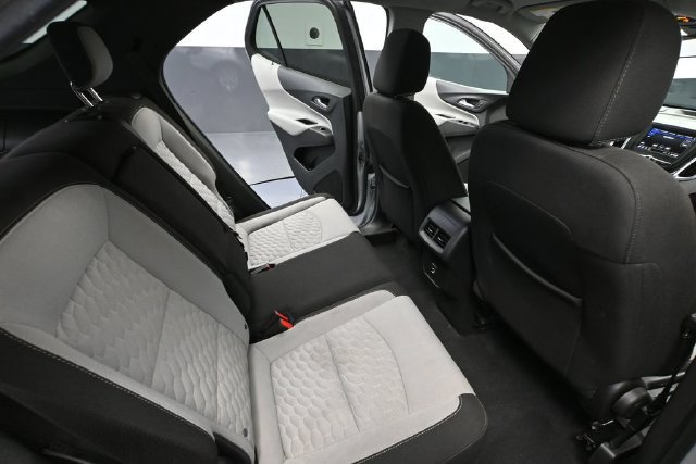Used 2020 Chevrolet Equinox LS w/ LS Convenience Package AWD/4WD image 33