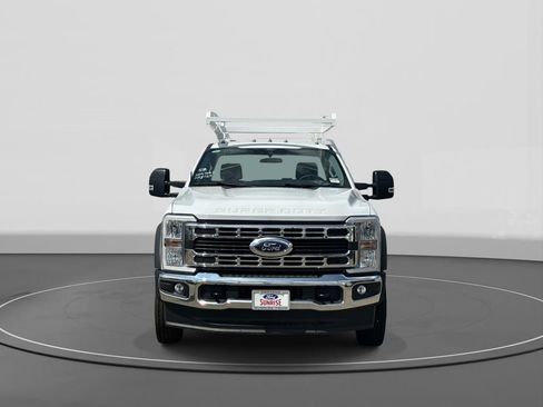 New 2025 Ford F550 2WD Regular Cab Super Duty image 3
